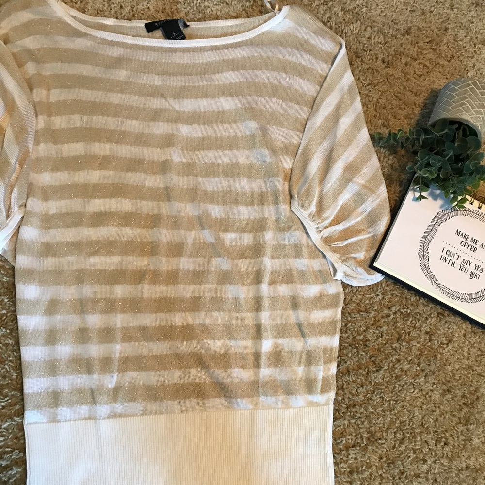 White House Black Market short sleeve sweater